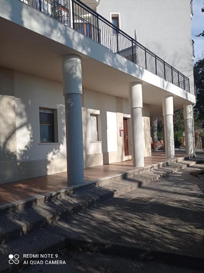 Casa Vacanze Cau De Mezo Apartment มารินา จูเลีย ภายนอก รูปภาพ